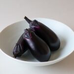 青白磁三方大鉢